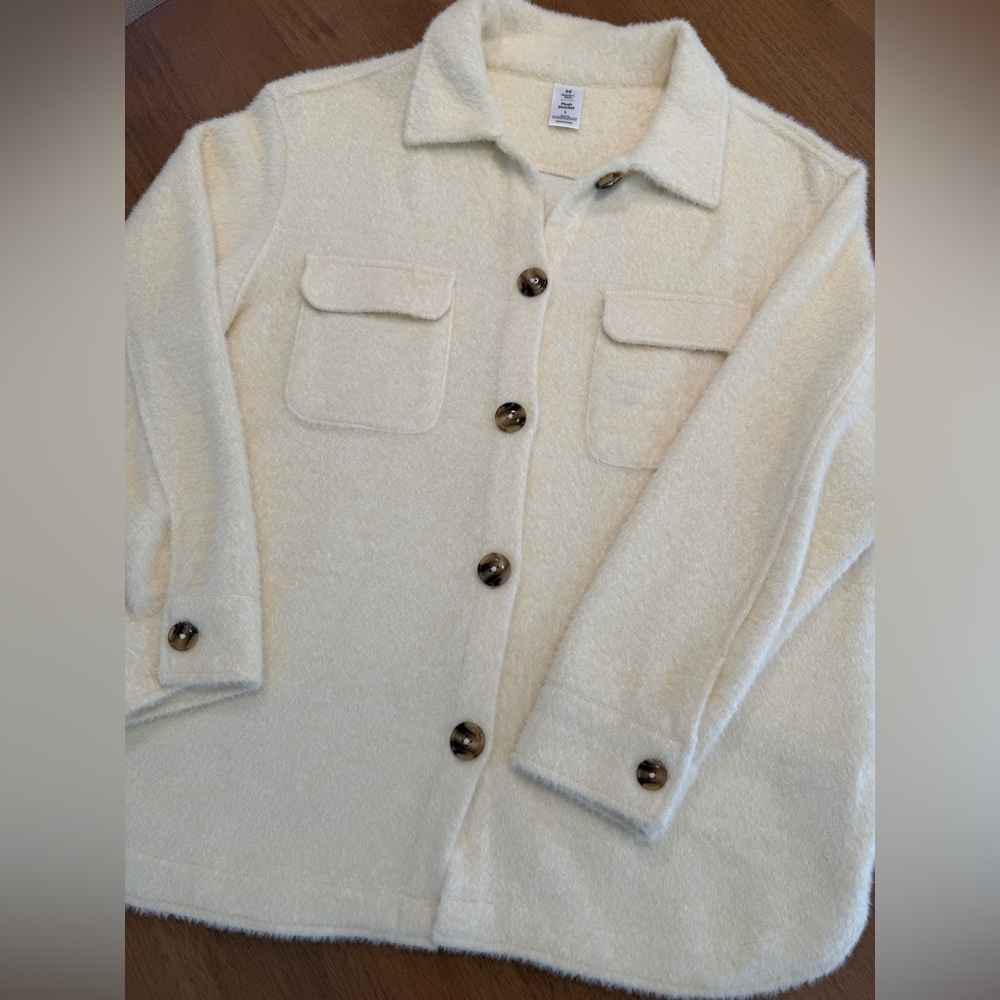 Members mark - Ivory plush shacket - Picture 2 of 4